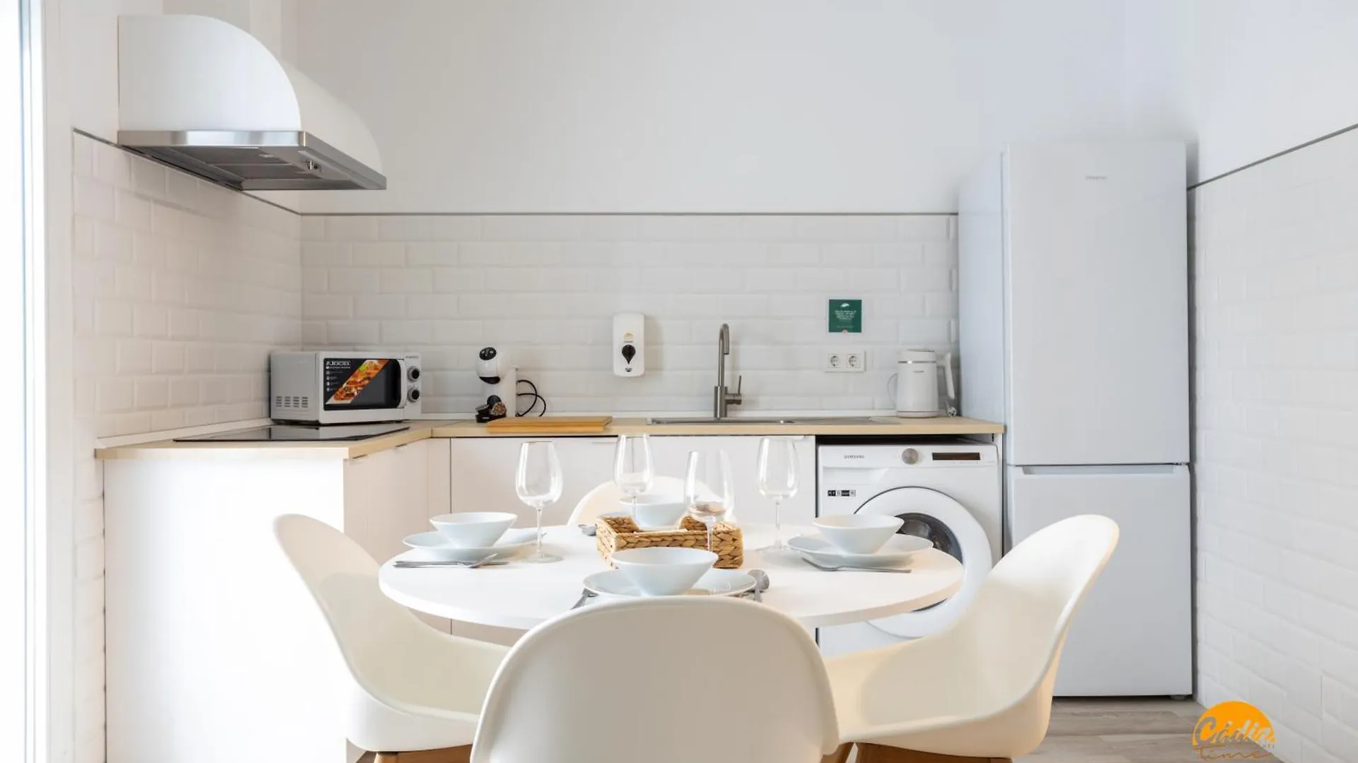 Apartment Bajo El Falla By Cadiz Time Spain
