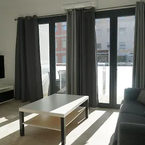 Turistico Hermanos Infantes , Estepona España